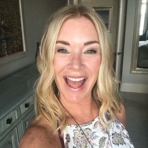 Meet your Posher, Pam